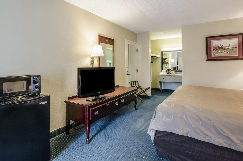 Quality Inn Culpeper Exterior photo